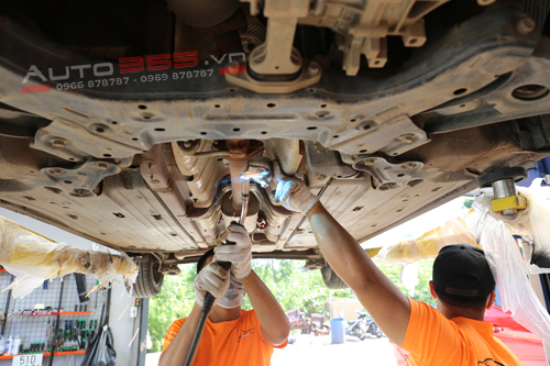 Kia Cerato Độ pô on off - Siêu xe 1 nốt nhạc